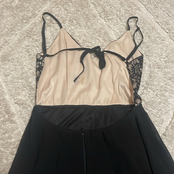 Windor Formal Romper - Picture 2 of 3